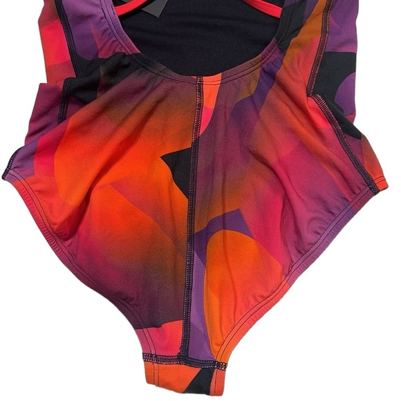 Nike HydraStrong Spectrum Cross Back One Piece Swimsuit - Picture 10 of 12